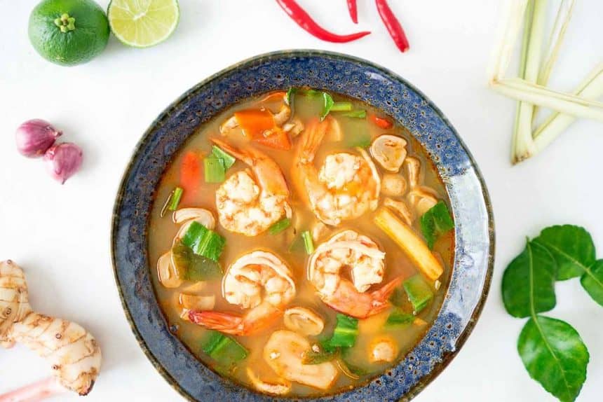 tom yum goong thai hot and sour soup 1 683x1024 1